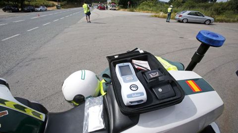 Control de alcohol y drogas de la Guardia Civil en la N-550
