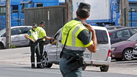 Control de alcohol y drogas de la Guardia Civil en la N-550