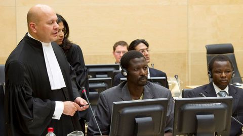 Karim Khan, en el juicio en el CPI contra dos acusados de crímenes en Darfur en el 2010