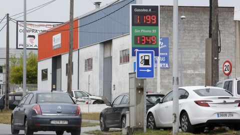 Una de las gasolineras más baratas de la ciudad de Lugo, Masmaroil en O Ceao