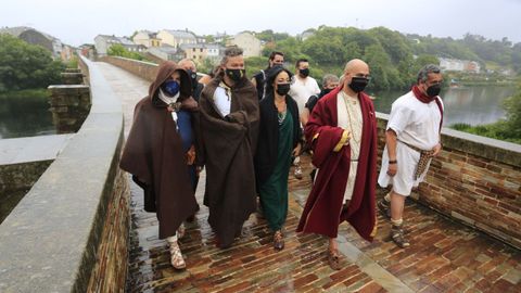Romanos e castrexos deron o pistoletazo de saída á festa