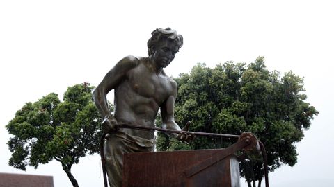 ESCULTURA para sección Conoce Barbanza.