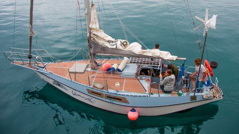 El velero Sanjola, que realiza los recorrridos por el cabo Ortegal.