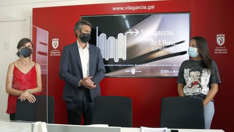 A feira do libro é froito da colaboración entre as concellerías de Cultura e Promoción Económica