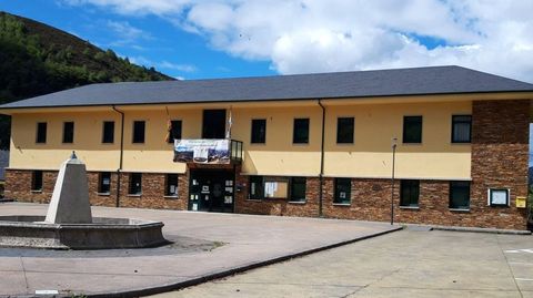 Edificio del Ayuntamiento de Folgoso do Courel