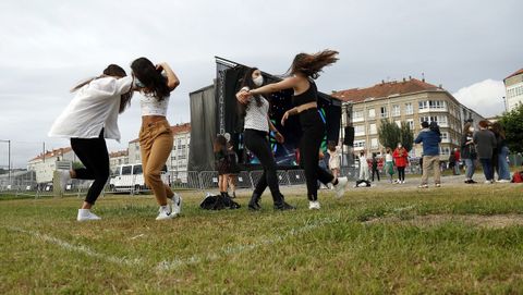 En Noia actuó la orquesta Costa Dorada