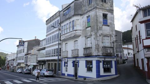 El vecino fallecido residía en el segundo piso del edificio donde está la administración de loterías Ancos