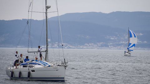 Imagen de los barcos llegando al Real Club Náutico de Portosín