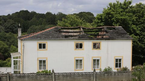 La cubierta fue la parte de la casa más dañada por el incendio
