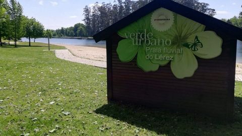 Imagen renovda de la playa fluvial del Lérez, en Pontevedra