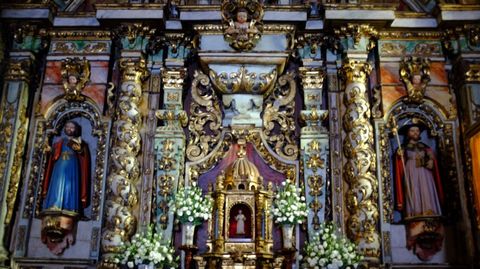 Retablo en la iglesia de As Pontes
