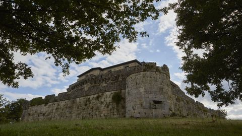 Castillo de Maceda, reconvertido en un hotel-monumento