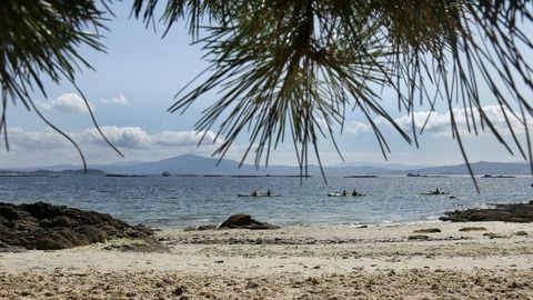 Cala de Niñeiriños en A Pobra