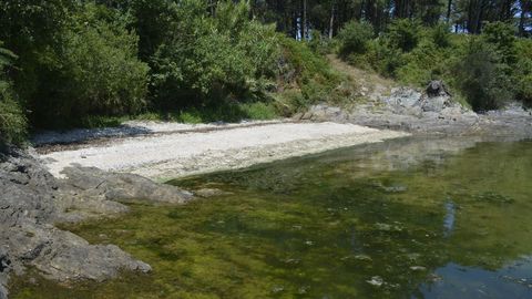 Cala de Neixón en Boiro