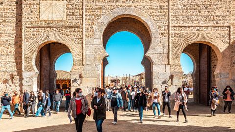Entrada del parque de aventuras Puy du Fou