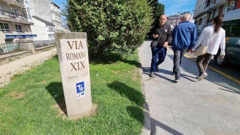 Un miliario colocado en San Roque recoge el paso de una vía romana por la zona