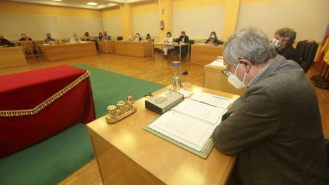 Imagen de un pleno en el Concellode Carballo