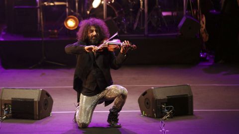 El violinista Ara Malikian durante un concierto en A Coruña