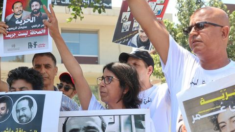 Concentración a favor de los periodistas condenados