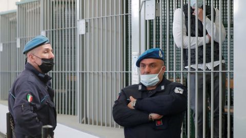 Agentes del Arma de Carabineros en Italia