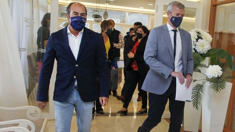 Cesáreo Pardal, presidente del Clúster Turismo de Galicia, y Alfonso Rueda, vicepresidente de la Xunta