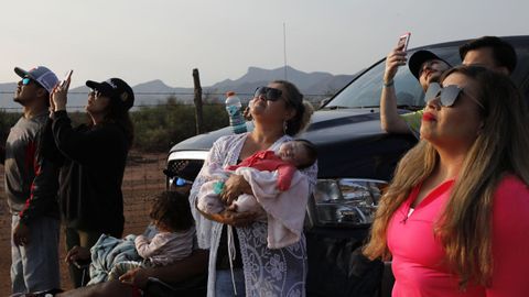 Espectadores del despegue en Texas