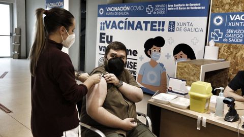 Vacunación contra el covid en Expourense
