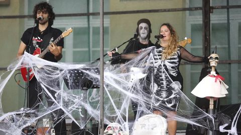 Curiel, con su Banda do Verán, el viernes en Carballo