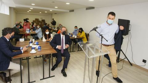 Fernando Valdés, en Foz, con alcaldes, el delegado de la Xunta y otras autoridades