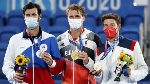 Pablo Carreo luce la medalla de bronce en Tokio