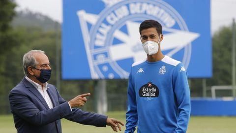 Antonio Couceiro y Pablo Trigueros, durante la presentación del central