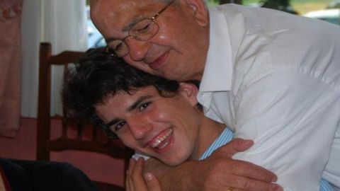Luis Miguel Insua Fernández con su abuelo, Pedro Fernández Suárez (fallecido hace siete años)