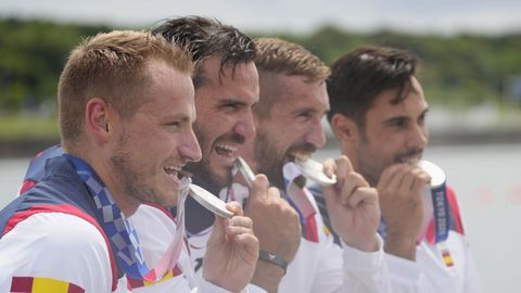 Medalla de plata para el K4 500 en Tokio