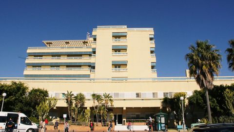 La familia de la joven denunció la falta de atención recibida en el Hospital Costa del Sol