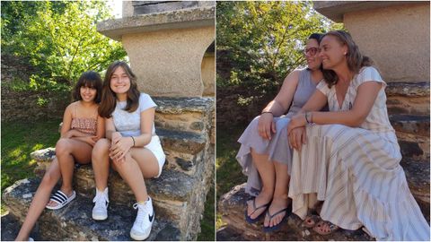 Abril y Lucía en el mismo hórreo en el que se escondían sus madres (Vanessa y Soraya) de niñas