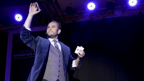 Jorge Blass será uno de los magos participantes en la gala final del Festival Internacional de Maxia Vila de Sarria