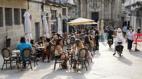 Ambiente en las terrazas del casco histórico de Ourense