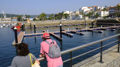 Las instalaciones de náutica de recreo de la dársena sur tienen capacidad para 47 amarres