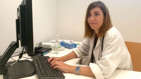 ANA FERNANDEZ MONTES ONCÓLOGA CLINICA DEL CHUO Y RESPONSABLE DEL ENSAYO DE LA VACUNA PARA EVITAR RECAÍDAS EN PACIENTES CON CANCER DE COLON