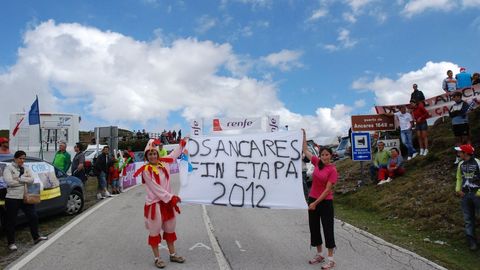 Un grupo de aficionados pedía en el 2011 que el puerto fuese final de etapa en el 2012
