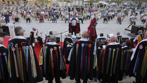 Actuación de las rondallas en la pasada edición de las Pepitas, en Ferrol.