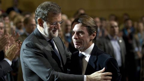 Mariano Rajoy y José María Aznar, en la convención nacional del PP en el 2015