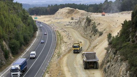 El grado de ejecución de las obras de A Pobra a Sarria está en un 40 %