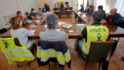REUNIÓN DE LA MESA DE ENCE EN LA SUBDELEGACIÓN DEL GOBIERNO.