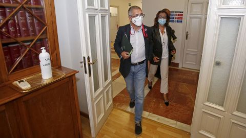 REUNIÓN DE LA MESA DE ENCE EN LA SUBDELEGACIÓN DEL GOBIERNO