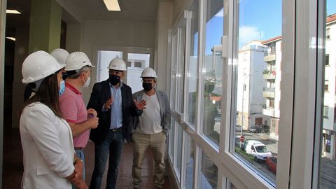 Rodríguez visitó el intituto noiés para conocer las reformas efectuadas en el centro