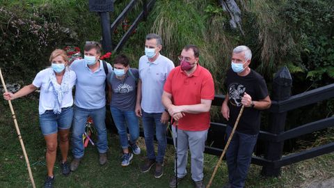 El presidente asturiano, Adrián Barbón, participa en el homenaje a las víctimas del Pozo Funeres, en Peñamayor