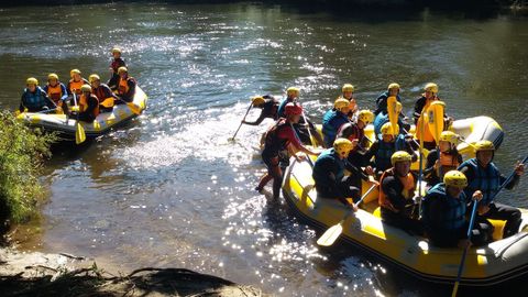 Galipark ofrece travesías de rafting por el río Ulla, entre otras muchas actividades