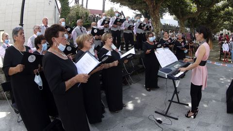 MISA Y PROCESION VIRGEN DE LA GUADALUPE EN RIANXO 2021