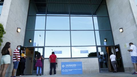 Hoy continuará la campaña de vacunación en el hospital de Barbanza, donde se le administrará la segunda dosis a cerca de 900 adolescentes de 12 a 15 años